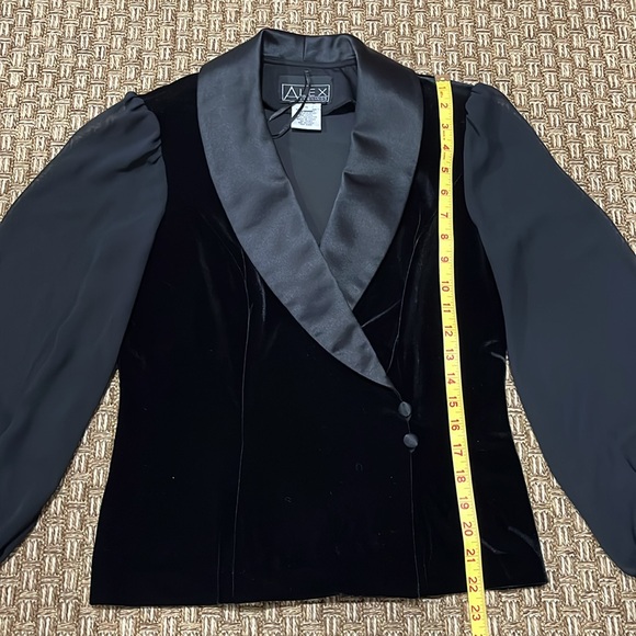 ALEX evenings, black velvet blouse, size S, great condition. - Picture 13 of 15